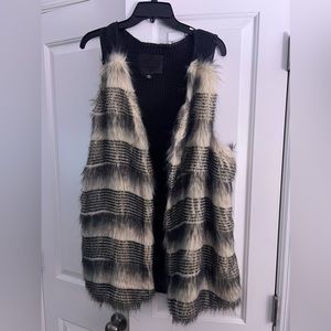 Grey Sweater Faux Fur Vest